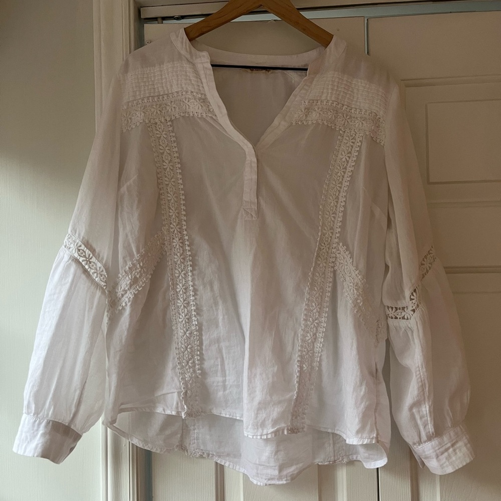 Soft Surroundings White Blouse with Lace Accents